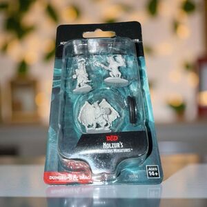 Nolzur's Marvelous Miniatures Kobold Inventor Dragonshield  Sorcerer Figures A44